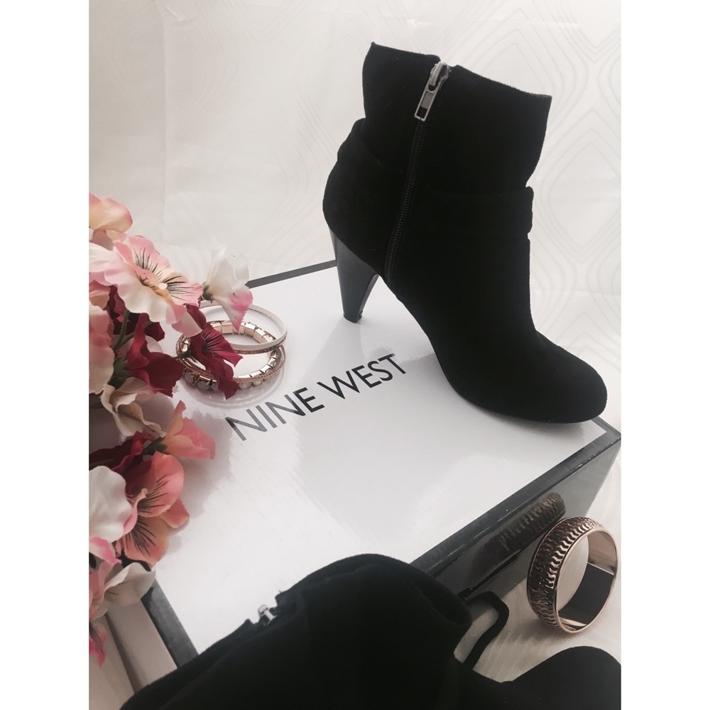 ⚫️ Black Nine West Boot Heels ⚪️ - Picture 2 of 6